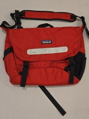 Vintage 2000s Patagonia Critical Half Mass Red/Yellow Reflective Messenger Bag